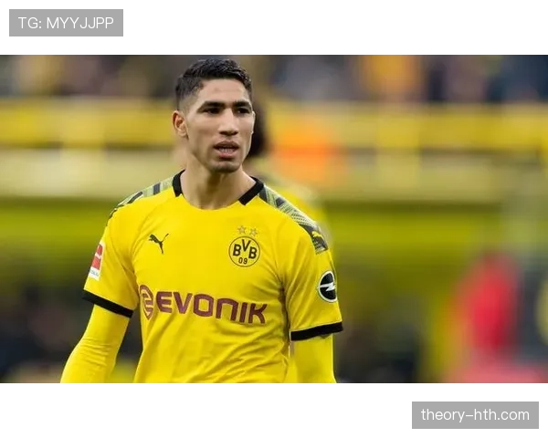 阿什拉夫与阿诺德：冲击型和组织型边卫的战术角色对比分析